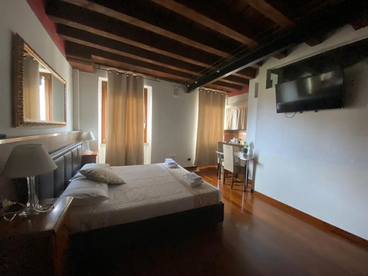 Ferienwohnung Roma Loft Verona Apartment
