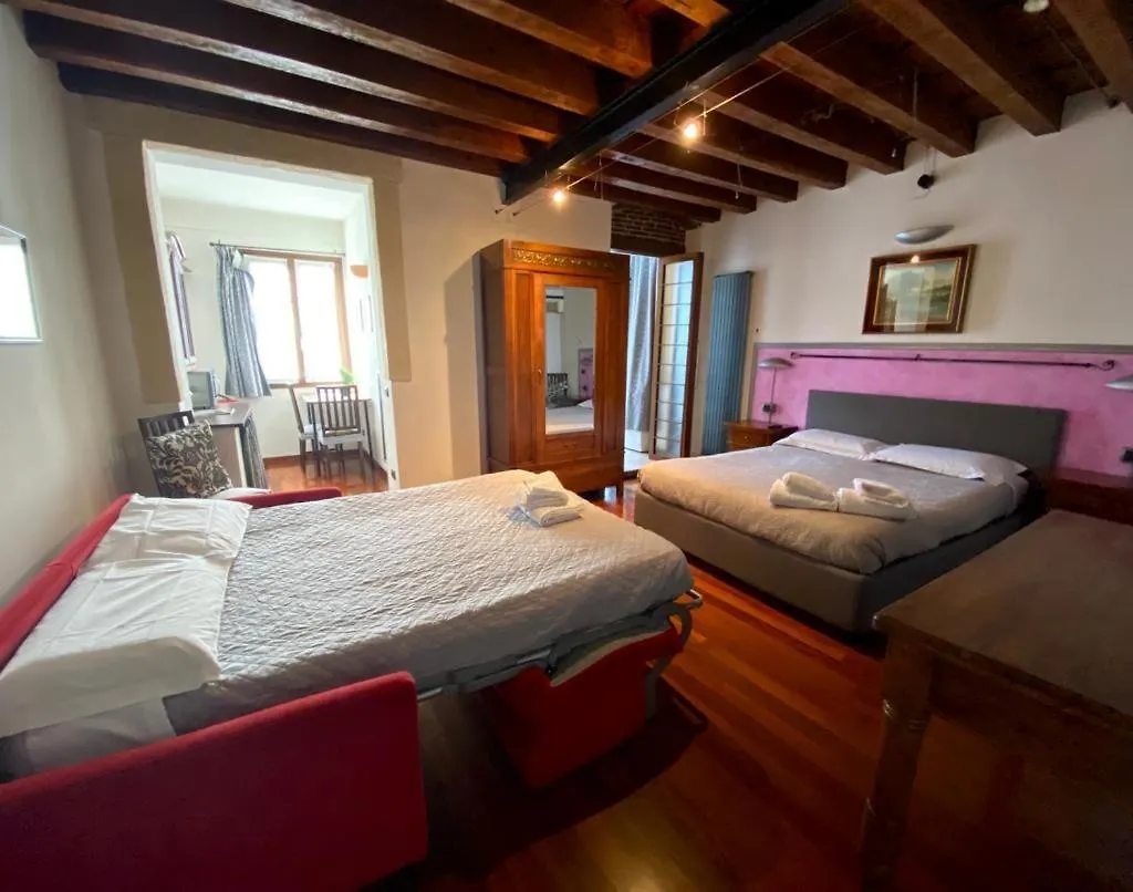 Roma Loft Apartment Verona